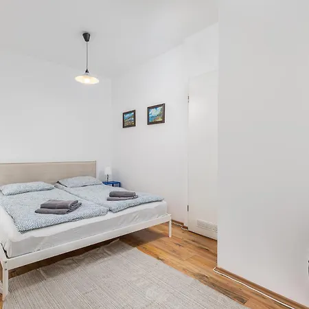דירה Center Penthouse - Huge Terrace And Free Parking - Tram/metro - Ac בודפשט